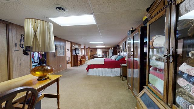 2391 E US 60, Marion, KY 42064
