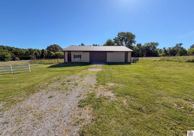2391 E US 60, Marion, KY 42064