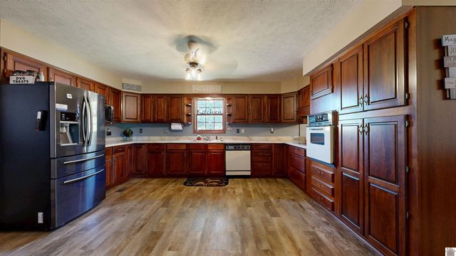 2391 E US 60, Marion, KY 42064