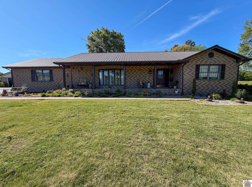 2391 E US 60, Marion, KY 42064