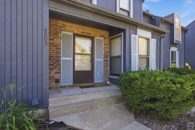4503 SW 33rd TER, Topeka, KS 66614
