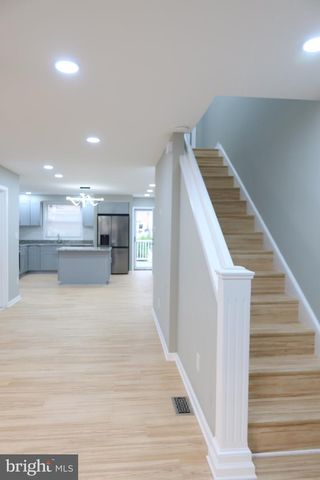 10938 MODENA PL, Philadelphia, PA 19154