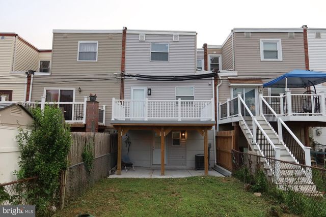 10938 MODENA PL, Philadelphia, PA 19154