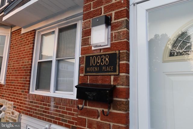 10938 MODENA PL, Philadelphia, PA 19154