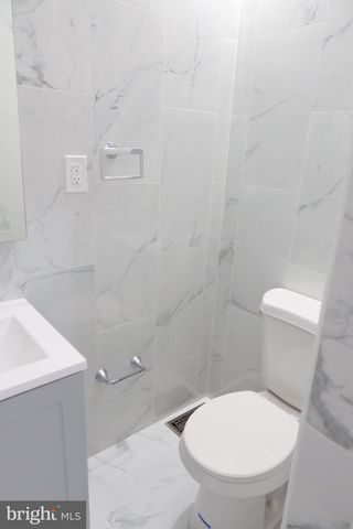 10938 MODENA PL, Philadelphia, PA 19154