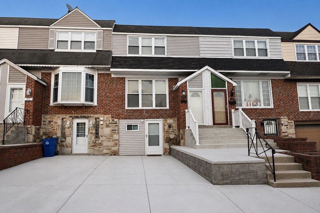 10938 MODENA PL, Philadelphia, PA 19154