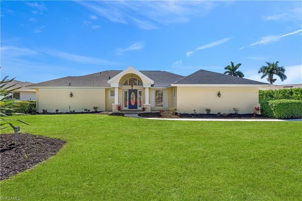 491 Cypress WAY E, NAPLES, FL 34110 — exterior