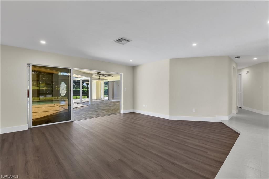 491 Cypress WAY E, NAPLES, FL 34110 — photo 3