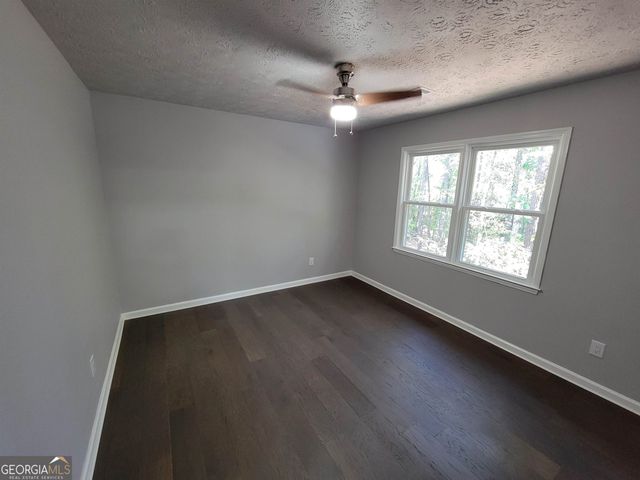 260 Greenfield Circle, Fayetteville, GA 30215