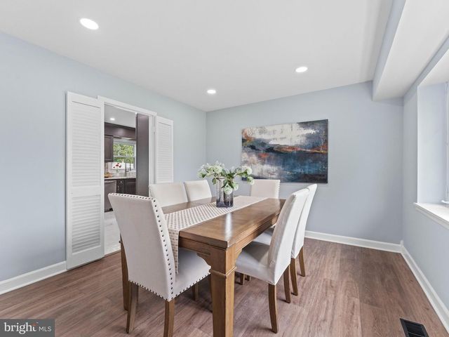 69 EDGELY LN, Willingboro, NJ 08046
