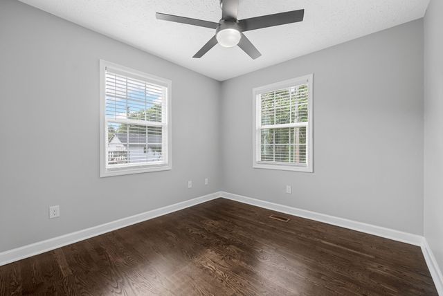 731 Woodmont Blvd, Clarksville, TN 37040