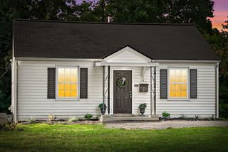 731 Woodmont Blvd, Clarksville, TN 37040