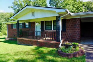 4504 Wahoo Drive, Gainesville, GA 30506