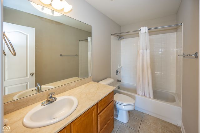 448 American Way S, Carmel, IN 46032