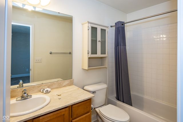 448 American Way S, Carmel, IN 46032