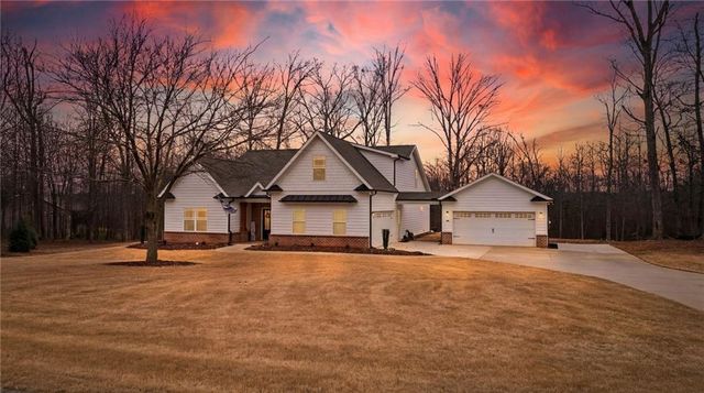 246 Emmaline Lane, Jefferson, GA 30549