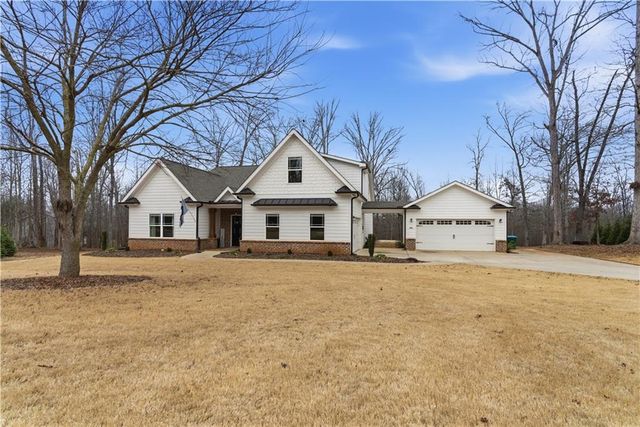 246 Emmaline Lane, Jefferson, GA 30549