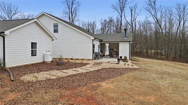 246 Emmaline Lane, Jefferson, GA 30549