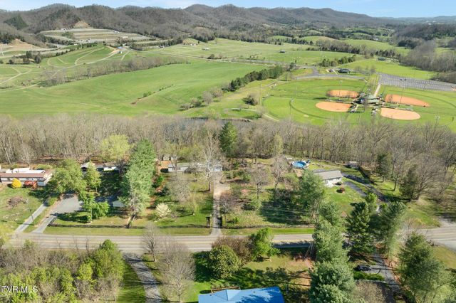 717 White Top Road, Bluff City, TN 37618