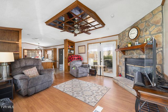 717 White Top Road, Bluff City, TN 37618