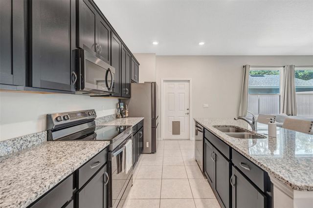 5022 AVALON PARK BOULEVARD, Wesley Chapel, FL 33545