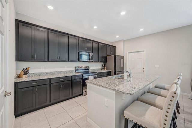 5022 AVALON PARK BOULEVARD, Wesley Chapel, FL 33545