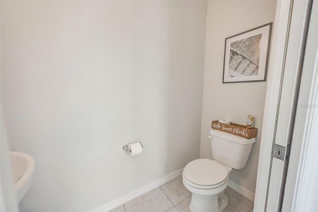 5022 AVALON PARK BOULEVARD, Wesley Chapel, FL 33545