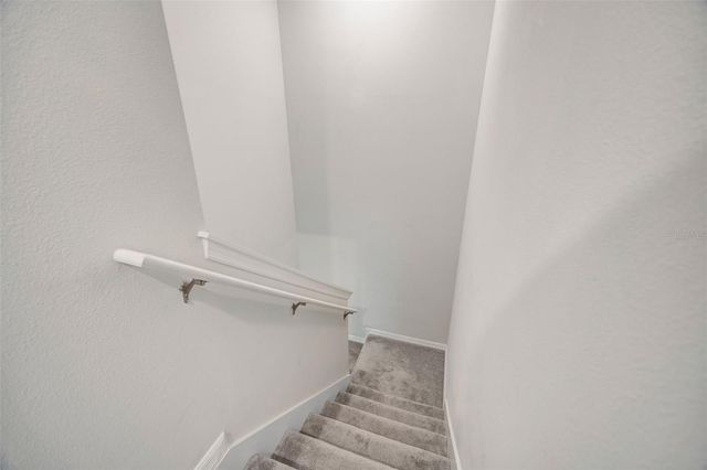 5022 AVALON PARK BOULEVARD, Wesley Chapel, FL 33545