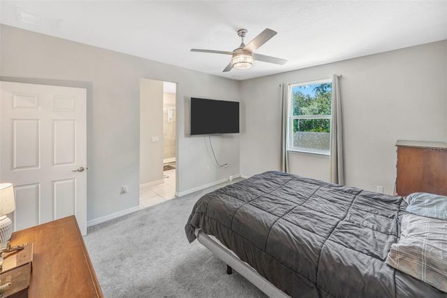 5022 AVALON PARK BOULEVARD, Wesley Chapel, FL 33545
