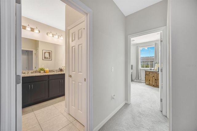 5022 AVALON PARK BOULEVARD, Wesley Chapel, FL 33545