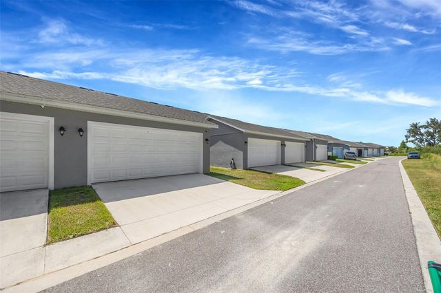 5022 AVALON PARK BOULEVARD, Wesley Chapel, FL 33545