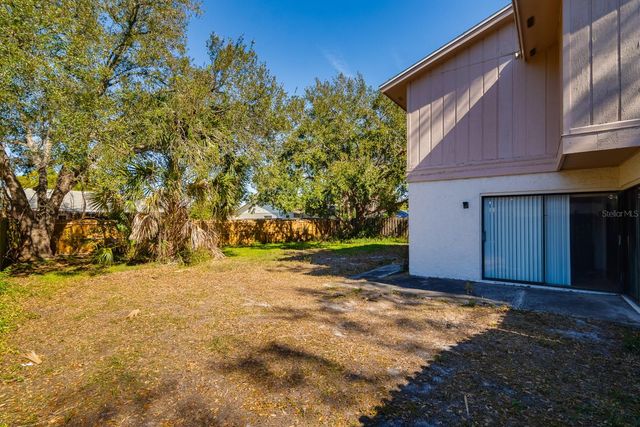 4505 WHITWORTH LANE, Tampa, FL 33624