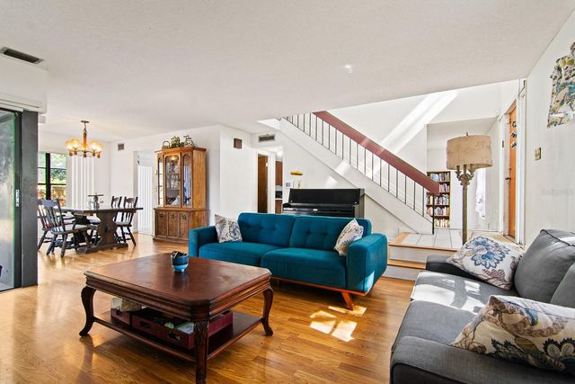 4505 WHITWORTH LANE, Tampa, FL 33624