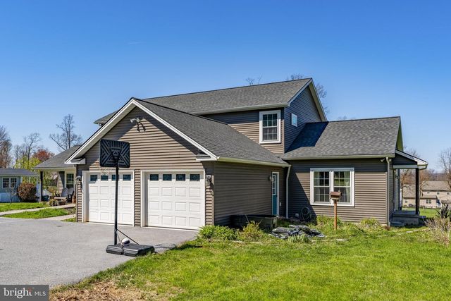 744 LIME QUARRY RD, Gap, PA 17527