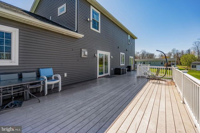 744 LIME QUARRY RD, Gap, PA 17527