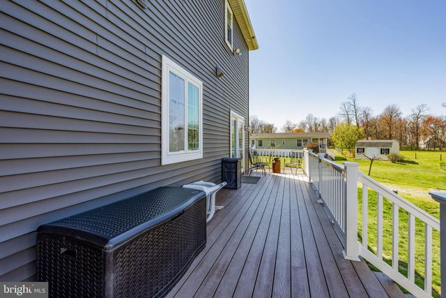 744 LIME QUARRY RD, Gap, PA 17527