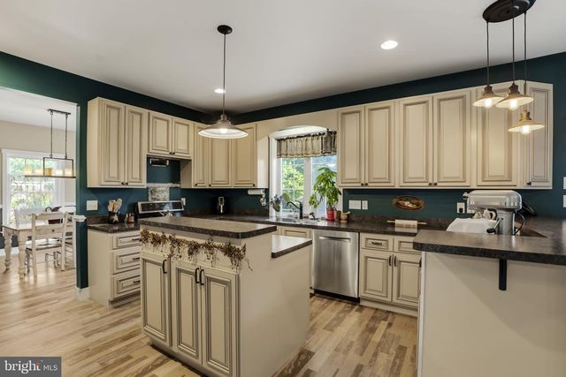 744 LIME QUARRY RD, Gap, PA 17527