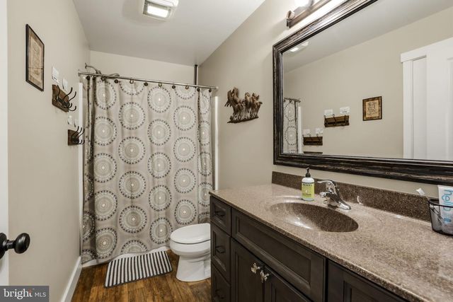 744 LIME QUARRY RD, Gap, PA 17527