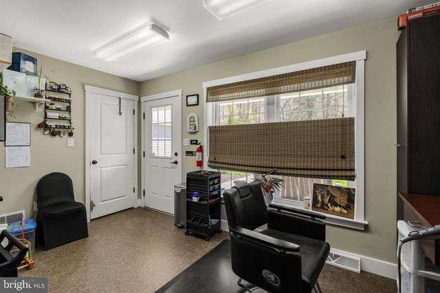 744 LIME QUARRY RD, Gap, PA 17527
