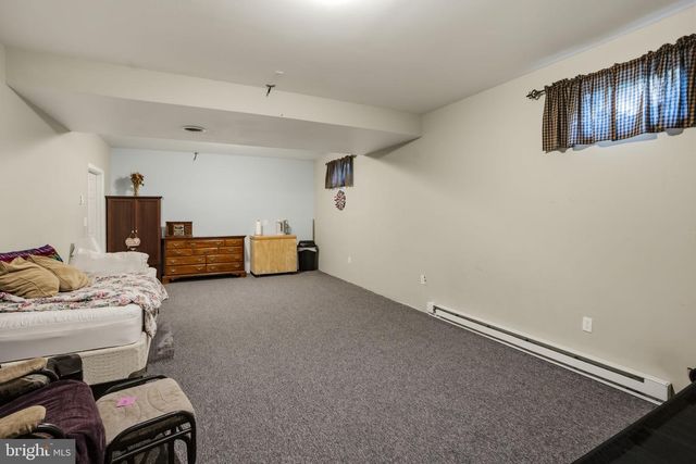 744 LIME QUARRY RD, Gap, PA 17527