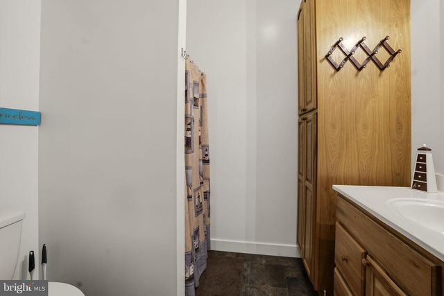 744 LIME QUARRY RD, Gap, PA 17527
