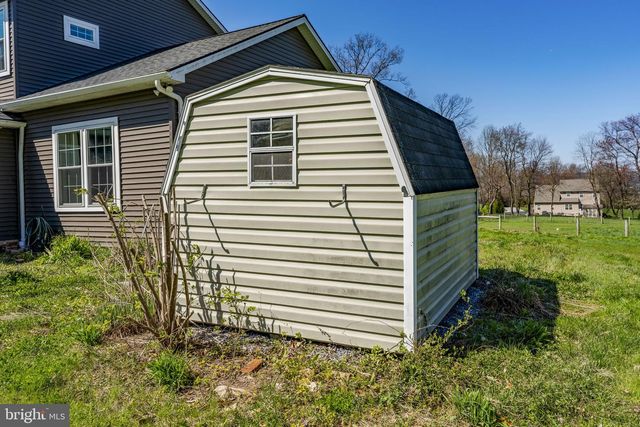 744 LIME QUARRY RD, Gap, PA 17527