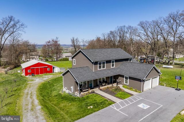744 LIME QUARRY RD, Gap, PA 17527