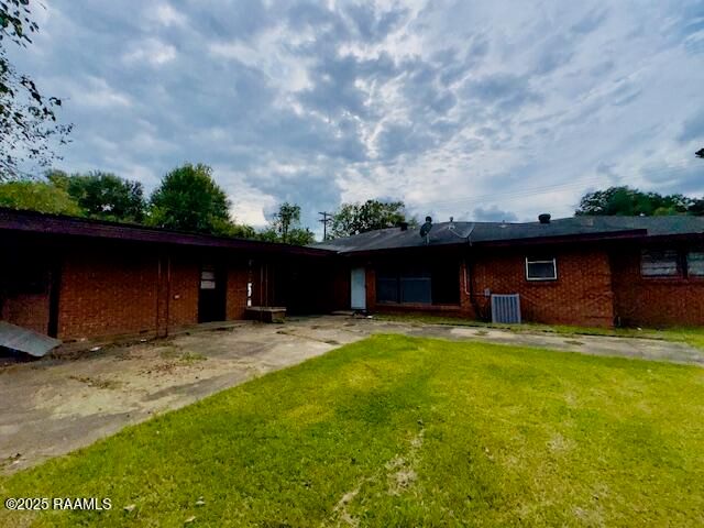 537 S Market Street, Opelousas, LA 70570