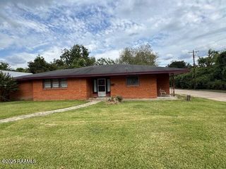 537 S Market Street, Opelousas, LA 70570