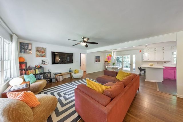 2650 Cottonwood Drive, Marietta, GA 30066