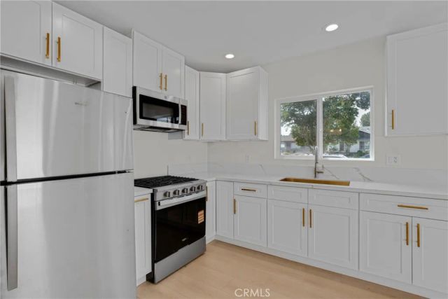 19649 Friar, Tarzana, CA 91335