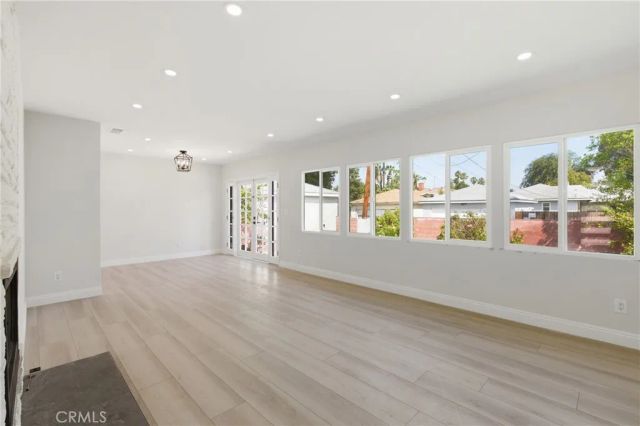 19649 Friar, Tarzana, CA 91335