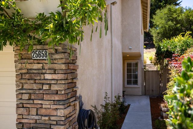 25658 Wisteria Court, Salinas, CA 93908