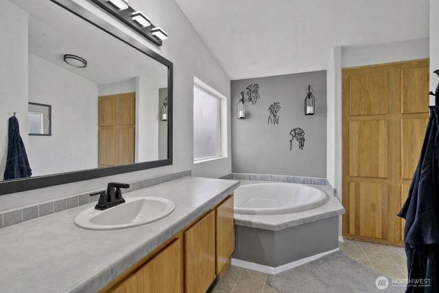 3568 SW 342nd Street, Federal Way, WA 98023
